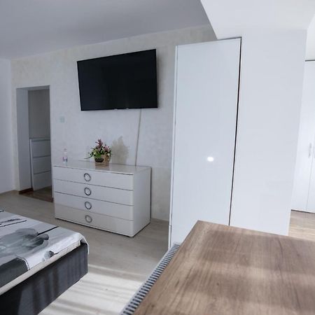 Apartament Central Târgu Jiu Exteriér fotografie